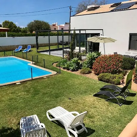 Serro - Beautiful House For 10 People Just 10 Minutes Walk From Beach&resort Centre Villa Carvoeiro (Lagoa)